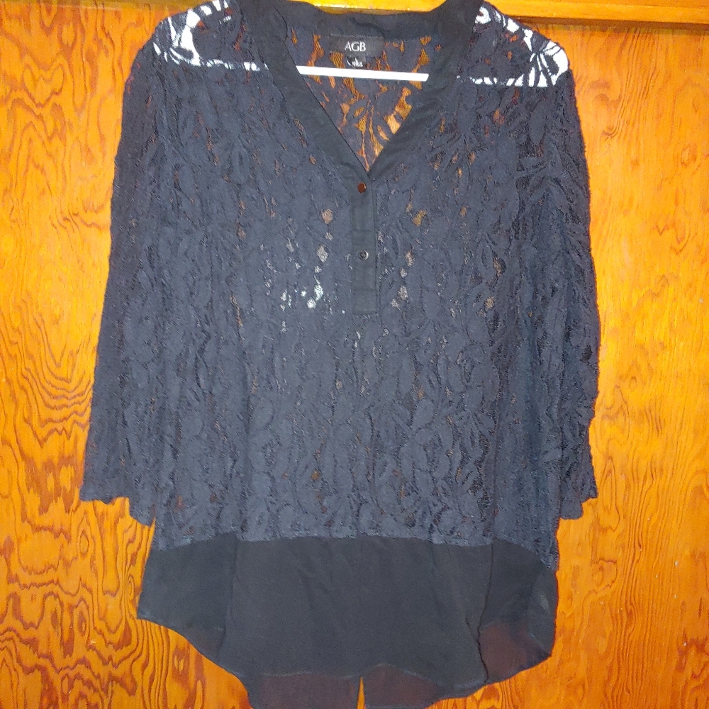 3/4 Sleeve Black Lace V-Neck Top